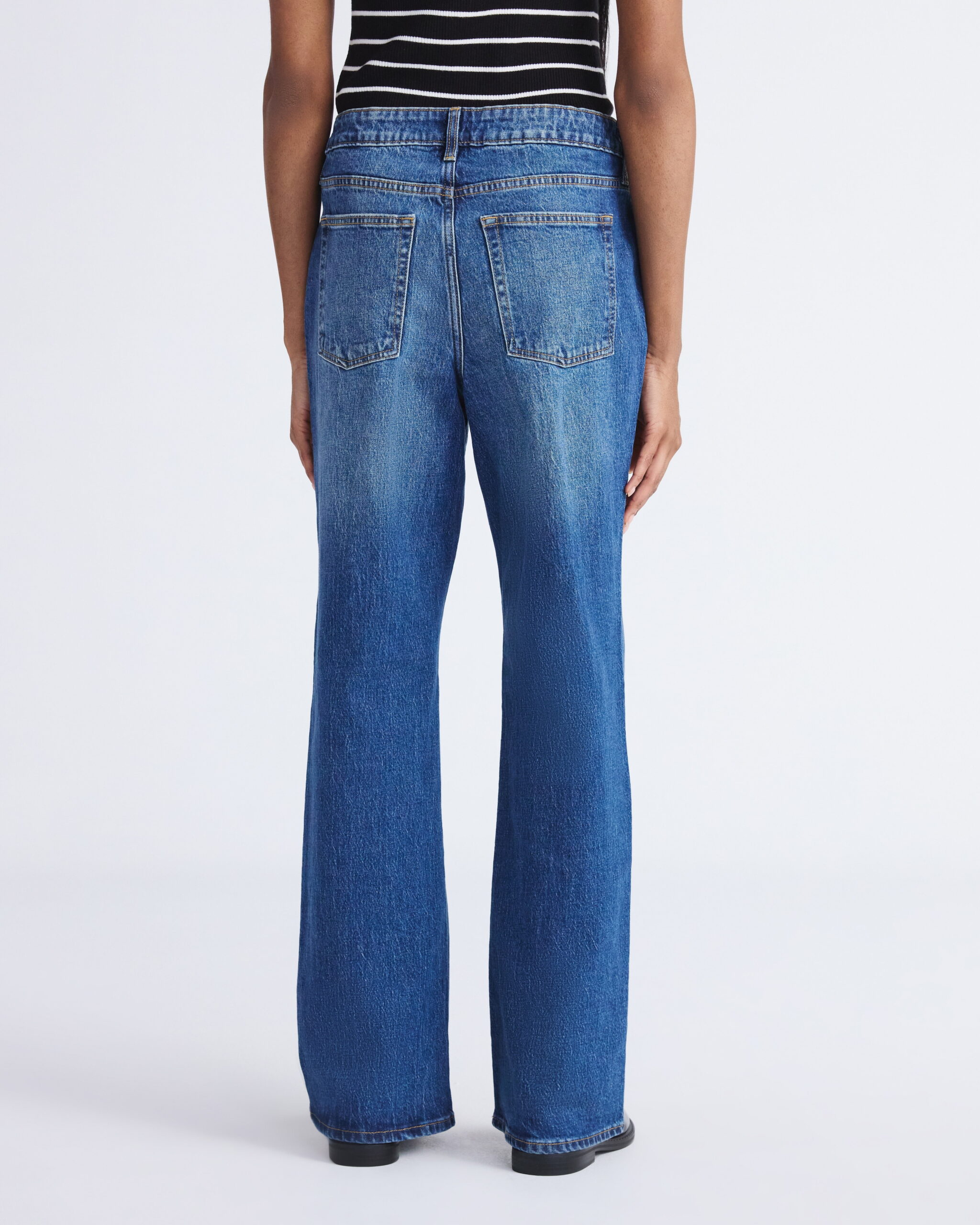 Free Assembly Women's Mid Rise Full Length Bootcut Jeans, 32" Inseam, Sizes 0-20 - Image 5