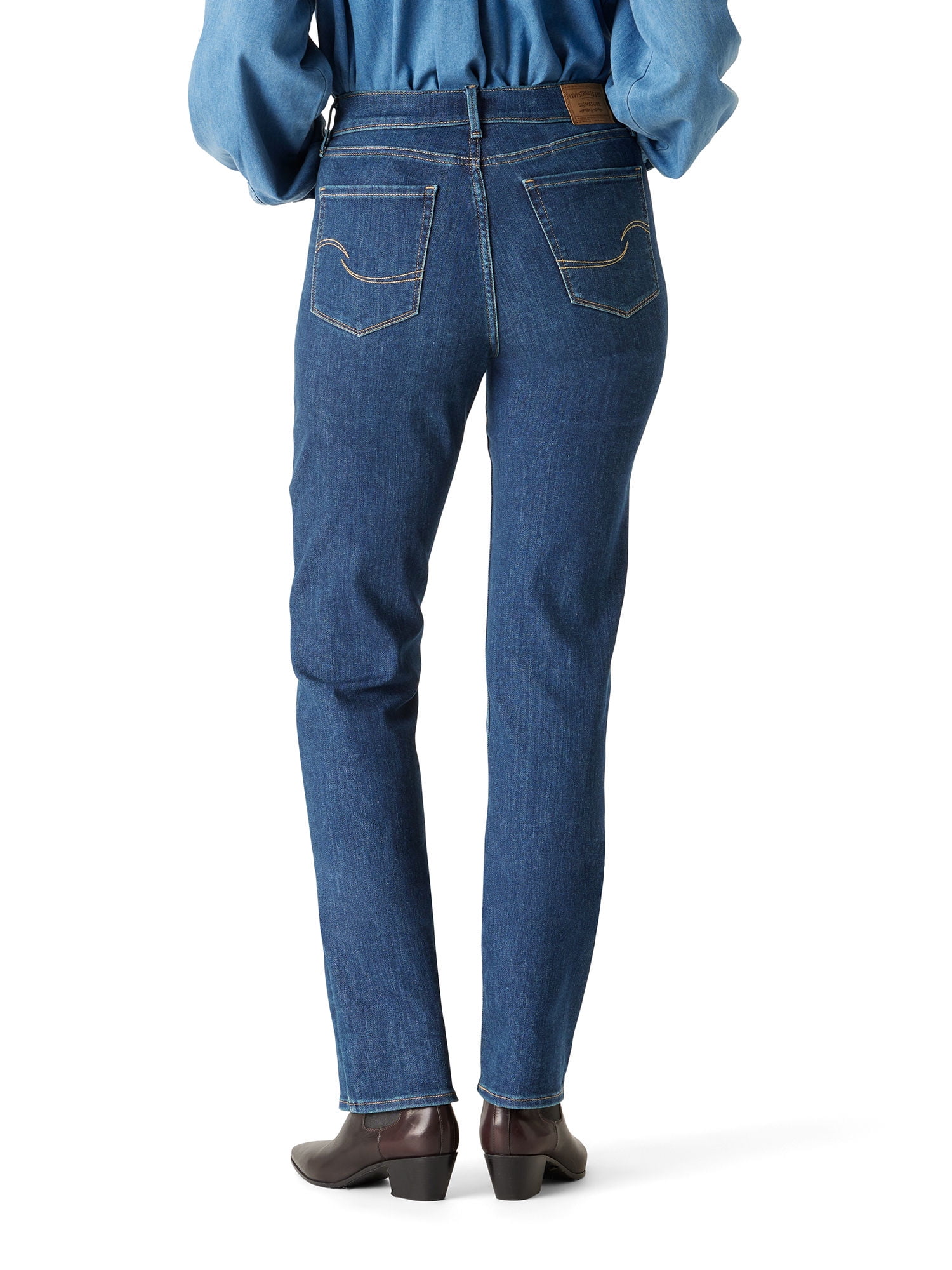 Levi Strauss Signature Women's and Women's Plus Mid Rise Straight Jeans, Tummy-Smoothing Pannel, Inseams: 29", 31", 33", Sizes 2-26 - Image 3