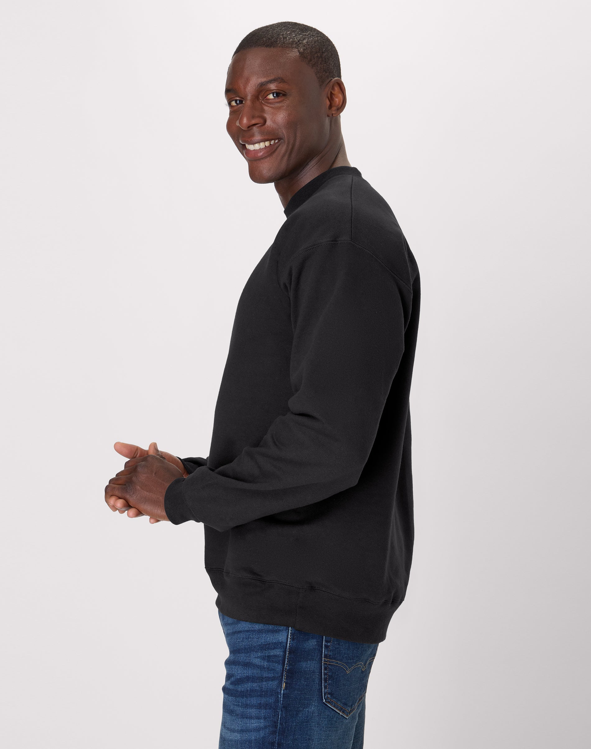 Hanes Ultimate Men's & Big Men's Heavyweight Fleece Crewneck Sweatshirt, Sizes S-3XL - Image 3