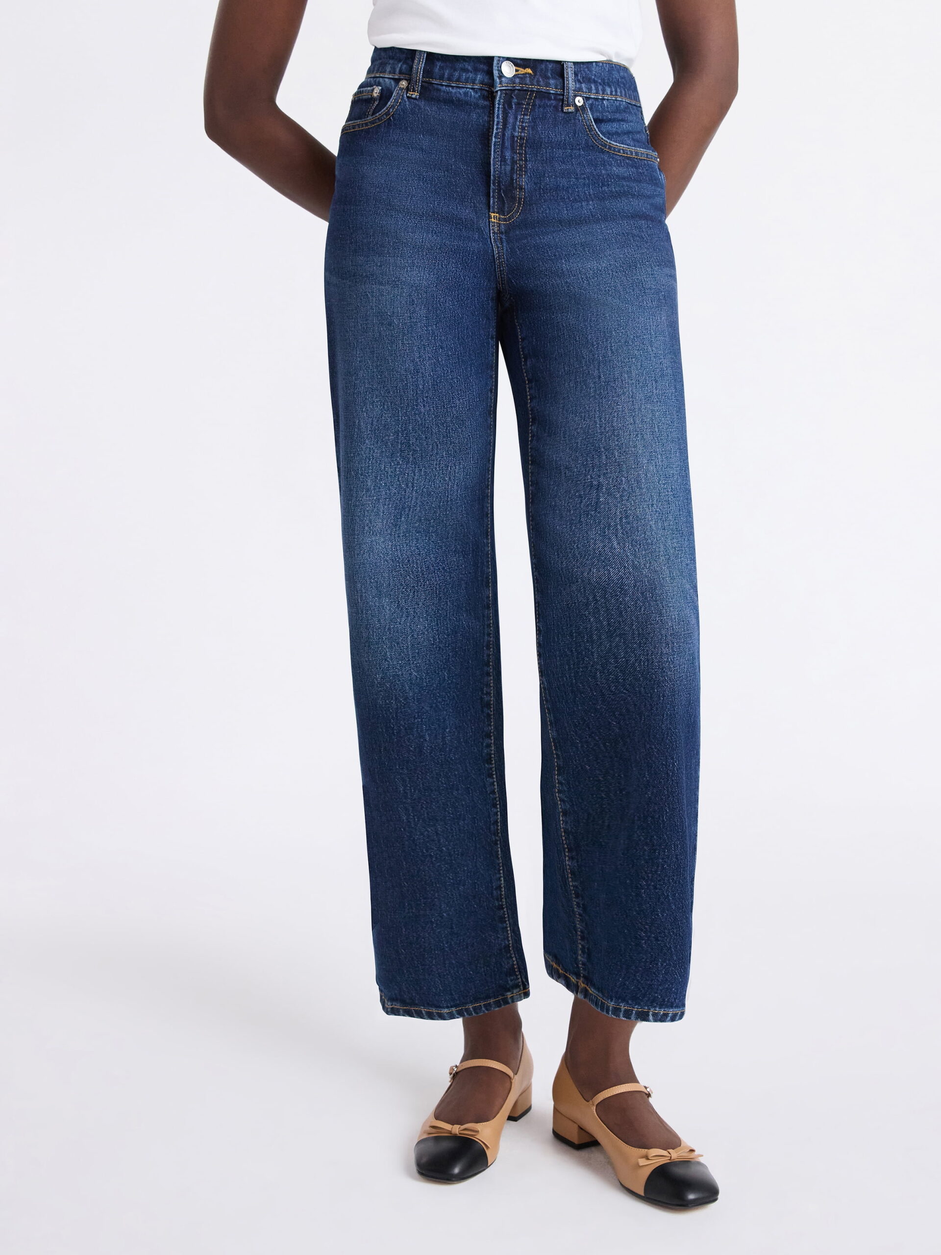 Free Assembly Women's Midrise Relaxed Ankle Jeans, 27.5" Inseam Sizes 0-18