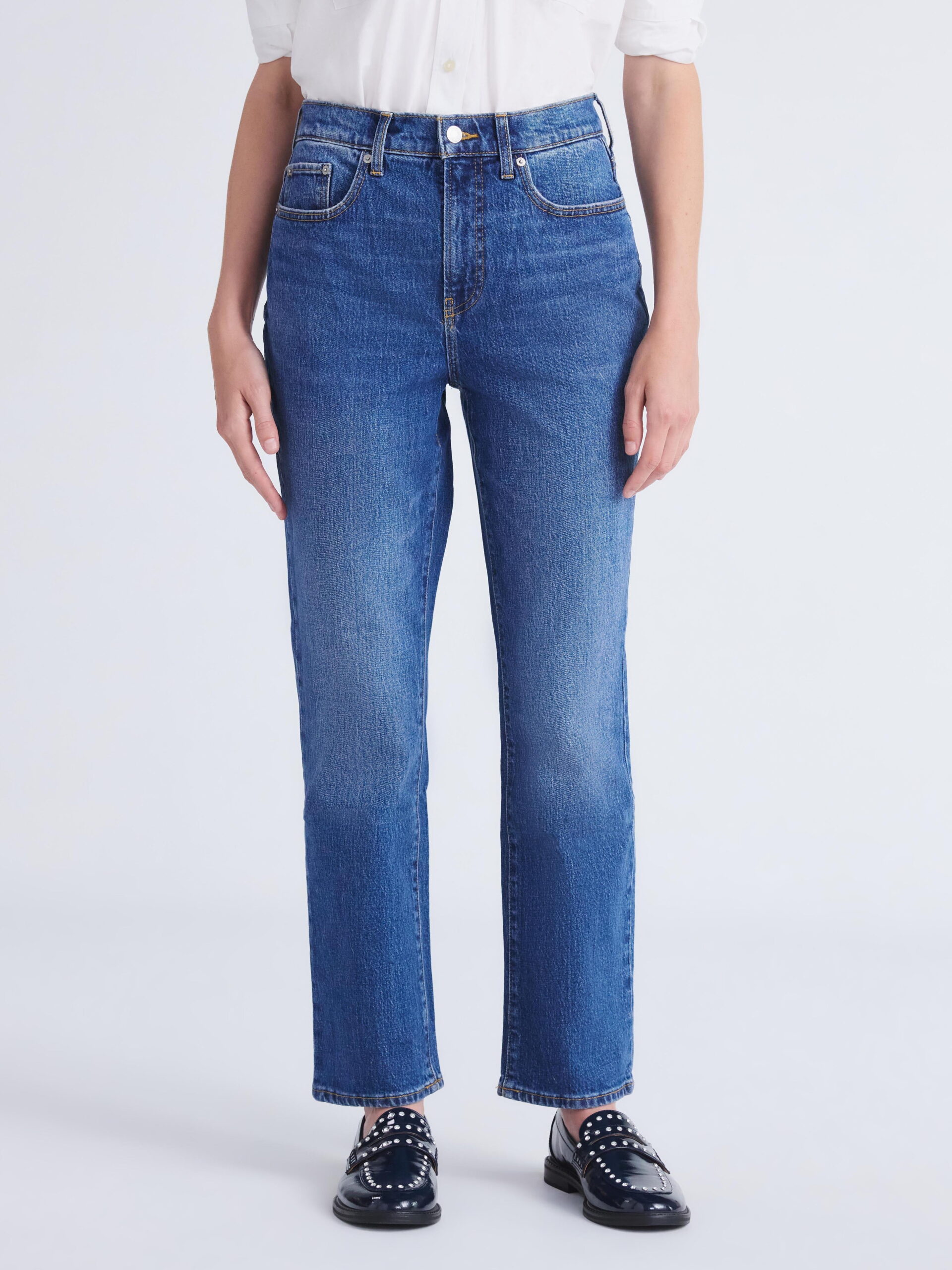 Free Assembly Women's and Women's Plus High Rise Straight Jeans, 30" Inseam, Sizes 0-26W