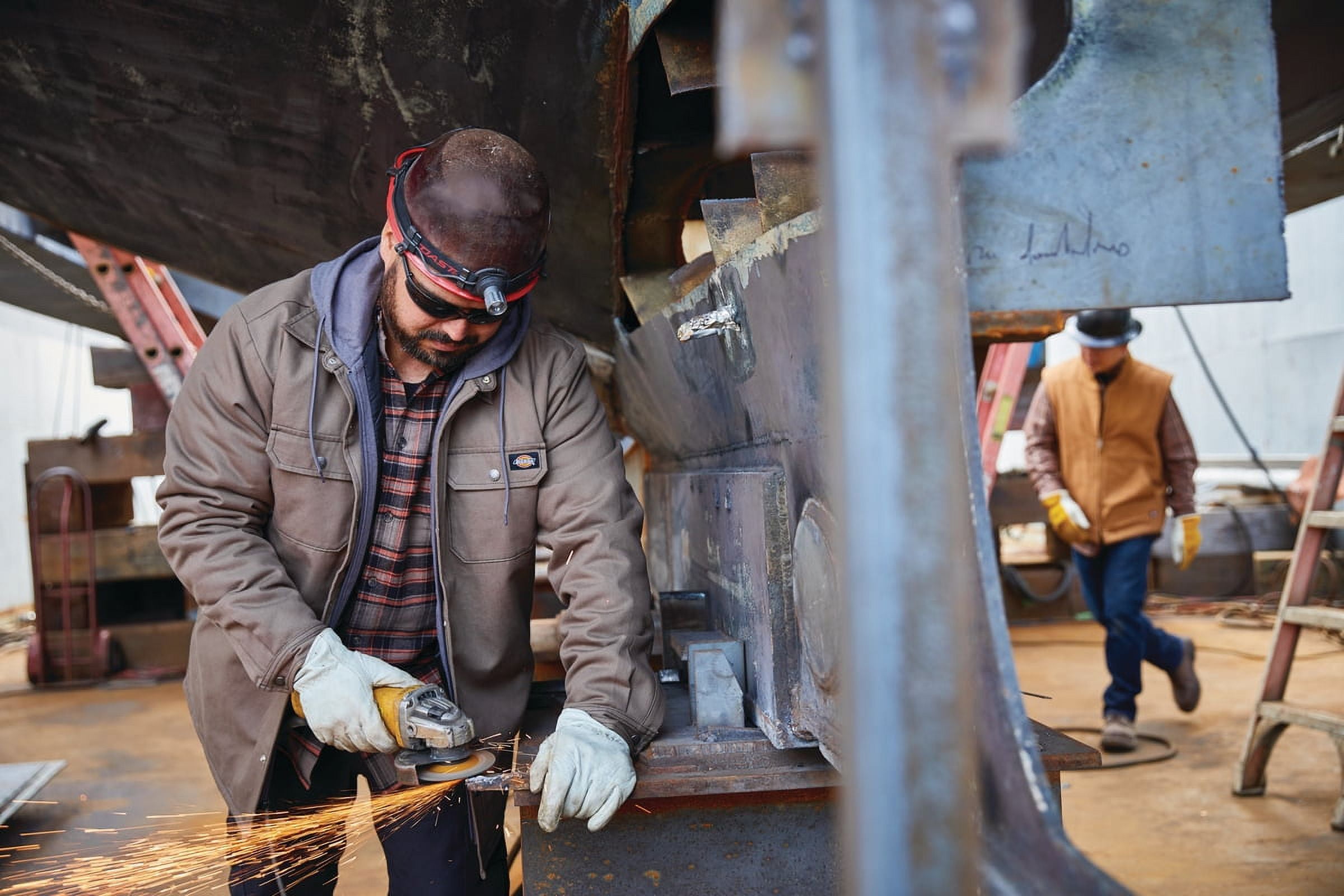 Dickies Men's Relaxed Fit Heavyweight Carpenter Workwear Jean - Image 5