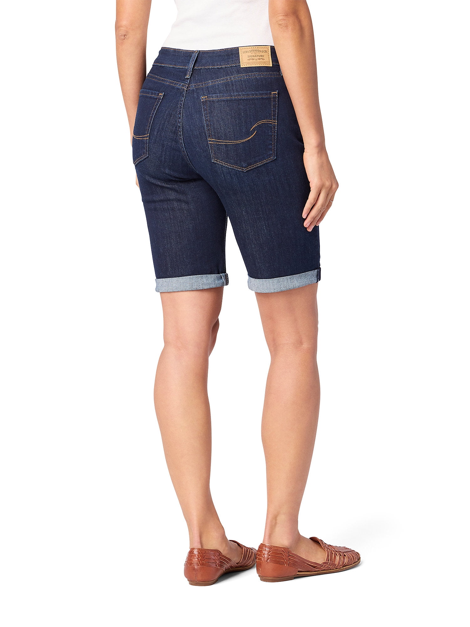 Levi Strauss Signature Women's and Women's Plus Bermuda Shorts, Sizes 2-28 - Image 3
